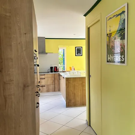 T2 50m² Vue Presqu'il De Giens. Rc